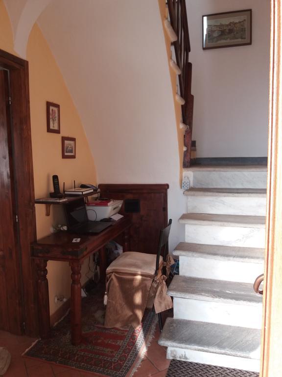 Le Travi Panzió Sarzana Kültér fotó