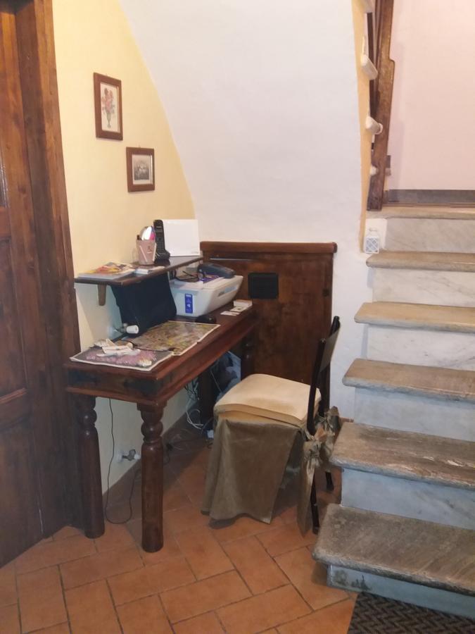 Le Travi Panzió Sarzana Kültér fotó