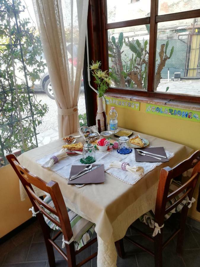 Le Travi Panzió Sarzana Kültér fotó